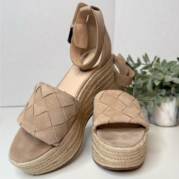 Marc Fisher Women’s Beige/Tan Leather & Suede, Woven Wedge Platform Sandals 8M - Picture 2 of 16